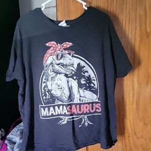 Mamasaurus Black  T-Shirt